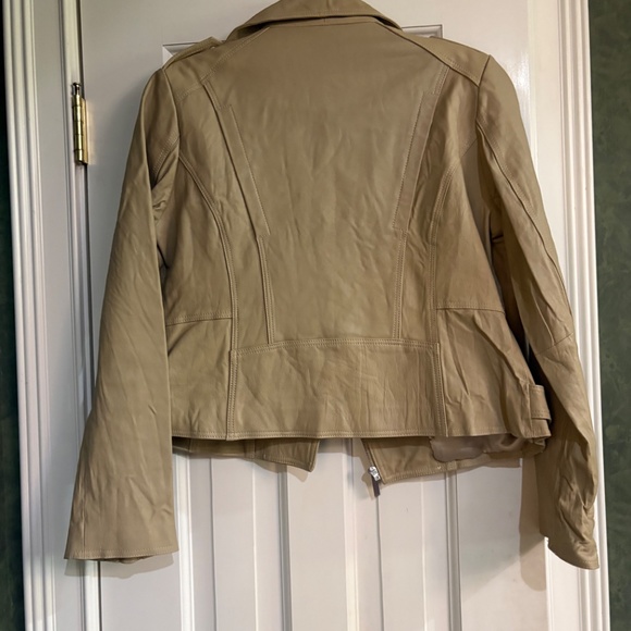 Leather jacket - Picture 5 of 5